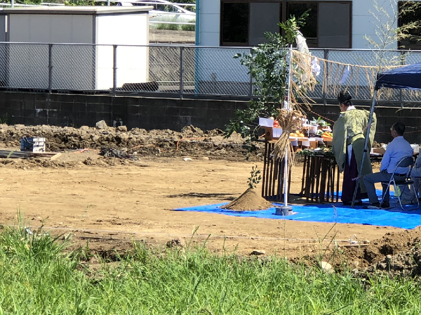 社屋新築工事　地鎮祭