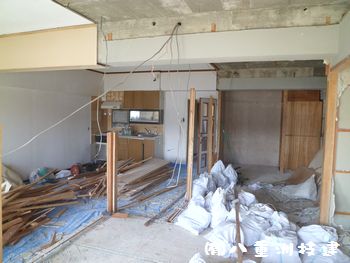 A様邸施工中①